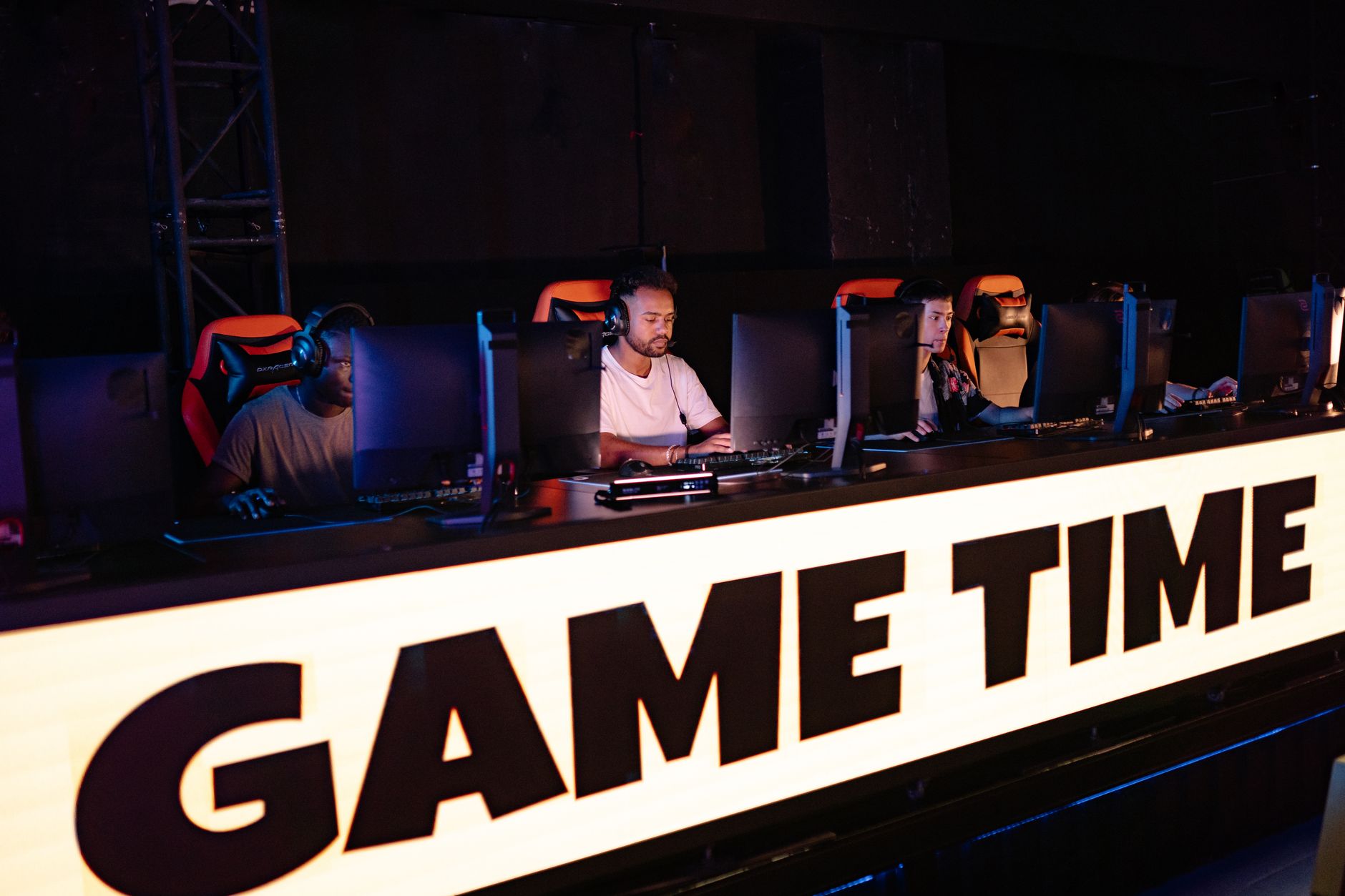 League of Legends : patch 14.15 — les champions buffs et nerfs qui changent tout
